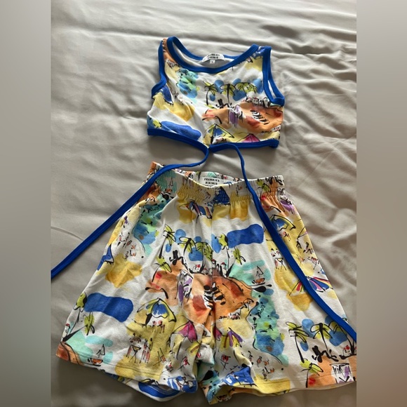 Frankies Bikinis Athena Top and Fifi Shorts in Santorini - Picture 9 of 12